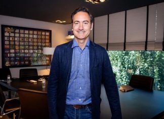 América nombra a Ferran Reverter como director general