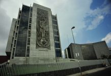 El próximo lunes elegirán nuevo Presidente del TSJE
