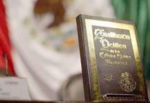La Constitución no impone ideologías, defiende libertades