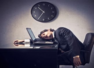 ¿Qué genera la fatiga mental y sus riesgos?