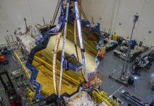 Telescopio Webb observa el crecimiento de una galaxia del universo primitivo