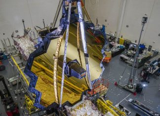 Telescopio Webb observa el crecimiento de una galaxia del universo primitivo
