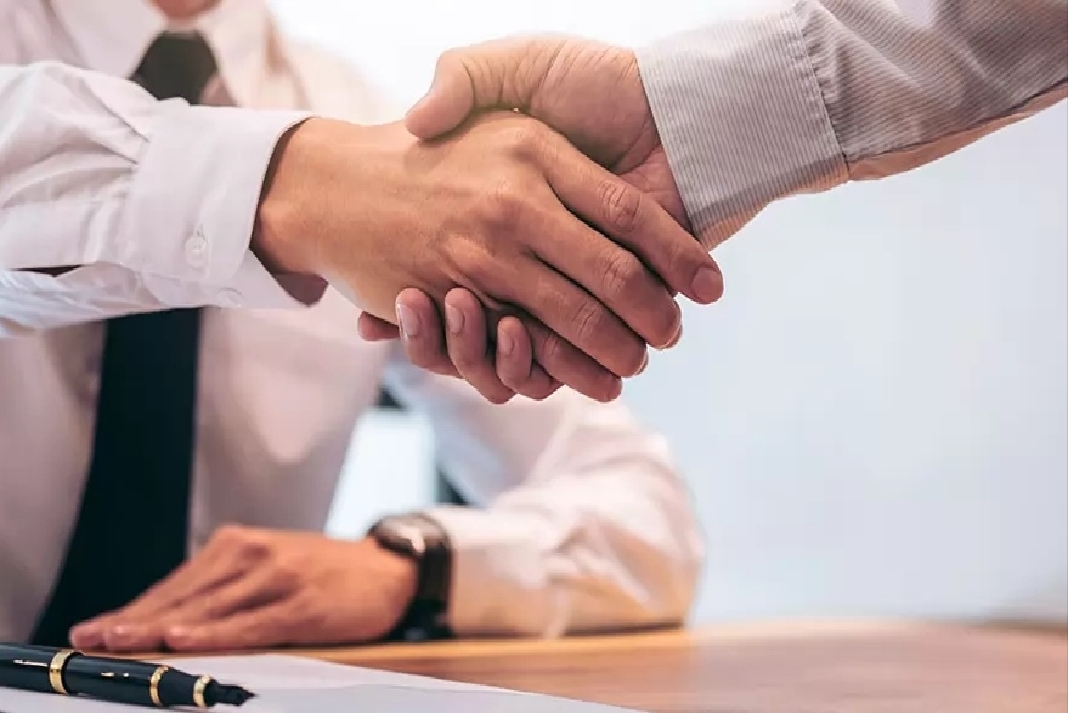 empresarios contrato ejecutivos