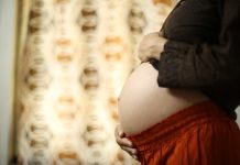 Embarazo adolescente en Latinoamérica complica oportunidad de tener empleo formal