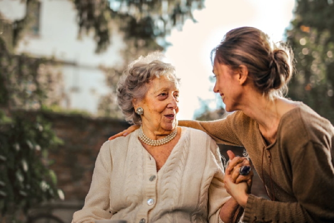 adultos mayores, ancianos