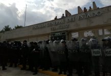 SSP tendrá que investigar a elementos que agredieron a diputados afuera de la Fiscalía General de Veracruz