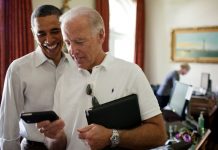 Obama cree que Biden debe reconsiderar el futuro de su candidatura: Washington Post