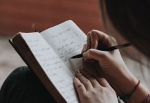 Replantean el concepto de maternidad desde la literatura