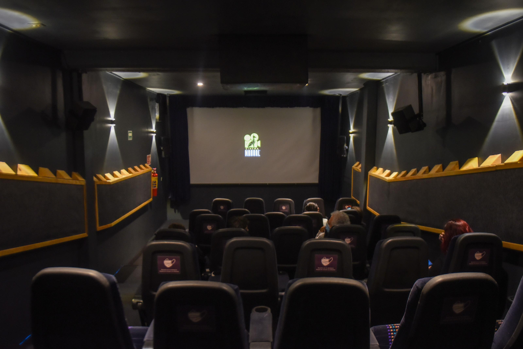 CINE-PELICULAS