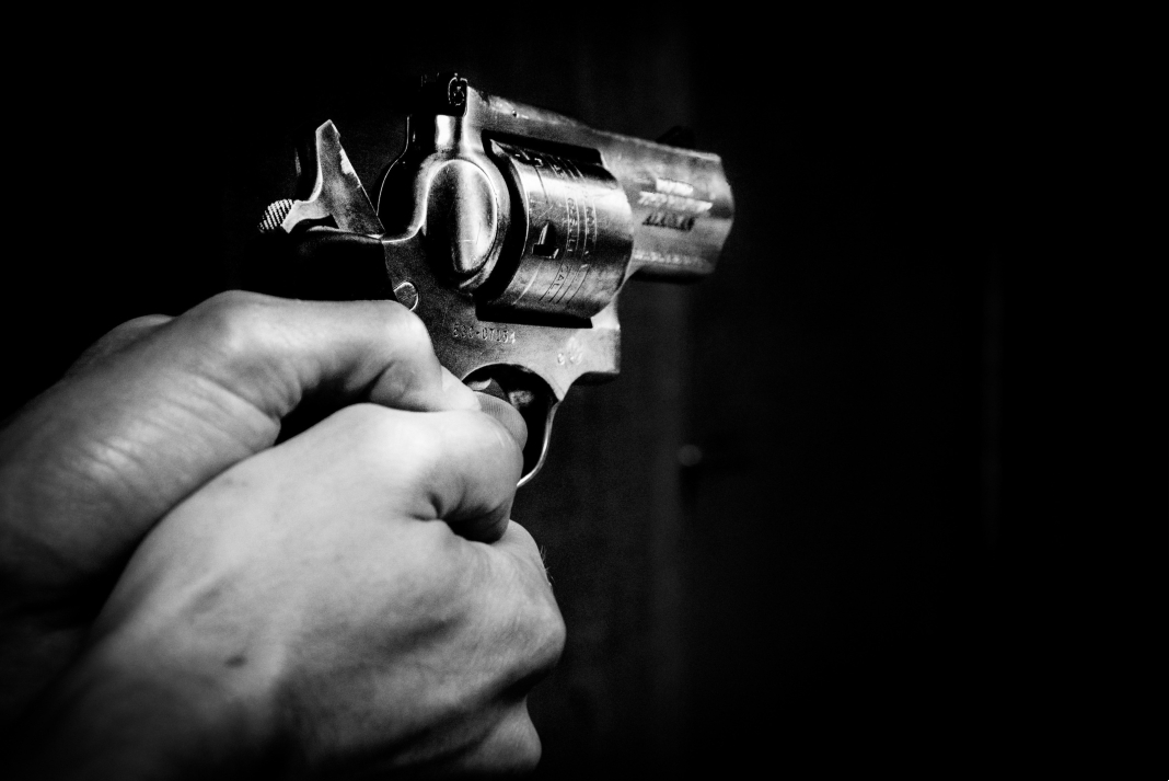 PISTOLA VIOLENCIA ARMA