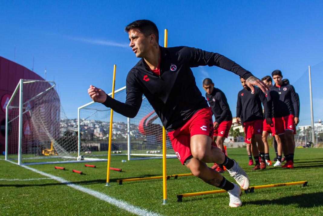 XOLOS