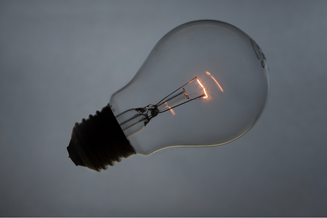 LUZ-FOCO-ELECTRICIDAD