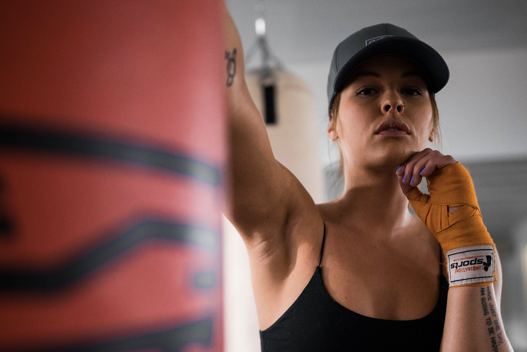BOX-MUJERES-MMA