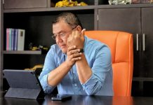 PAN no lo quiere, pero diputado se aferra a bancada