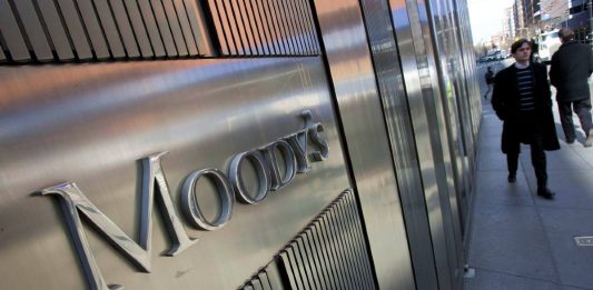 Moody’s calcula que México requiere un ajuste fiscal equivalente al 2.4 % del PIB