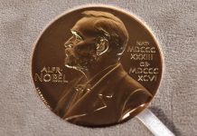 La ceremonia de los Nobel en Estocolmo tendrá 12 hombres y 1 sola mujer sobre el escenario