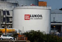 La OPEP y Rusia deciden mantener recortada su oferta petrolera