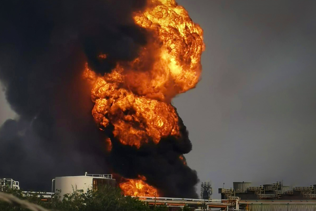 explosion-refineria-pemex