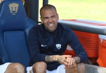 Dani Alves se convirtió en predicador evangélico