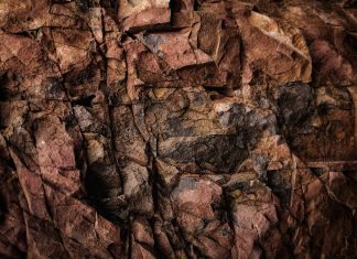Descubren que los minerales en el interior de la Tierra no se comportan como se había teorizado
