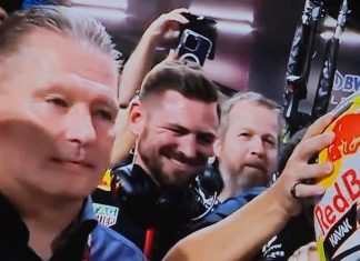 Así reaccionó el padre de Max Verstappen ante el triunfo de Checo Pérez