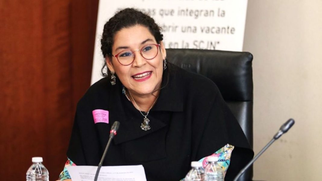 Lenia Batres