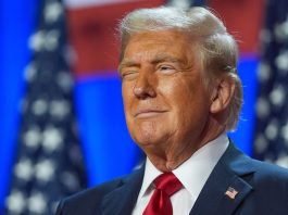 Trump promete dádivas de 5 mil dólares para retener el Congreso