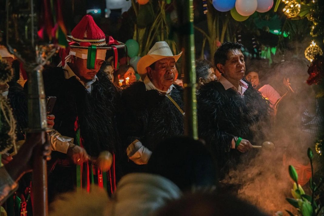 Indigenas