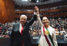 AMLO acusa plan de EU contra Morena