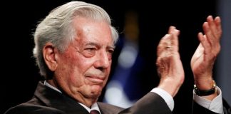 Perú celebra el 90 aniversario de nacimiento de Vargas Llosa con cine, charlas y teatro
