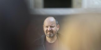 Philippe Sands: “Es falso que Pinochet estuviera enfermo cuando se le detuvo en Londres”