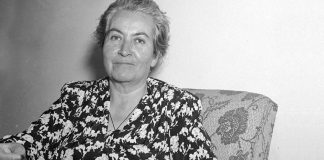 Gabriela Mistral, ‘la mujer de tres siglos’ cuya voz sigue siendo esencial en el siglo XXI