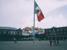 Analistas mejoran a 1.2% la estimación de crecimiento del PIB de México en 2026