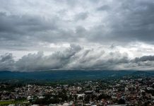 Nueva onda tropical amenaza con fuertes lluvias en Veracruz