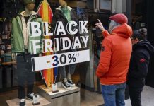 Consejos de los expertos para evitar comprar compulsivamente en Black Friday y Navidad