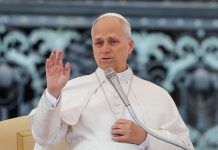 León XIV: Ninguna nación puede considerarse justa si mide su éxito por el poder