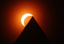 Toda la ciencia que cabe en un eclipse: desde validar a Einstein a estudiar la ionosfera