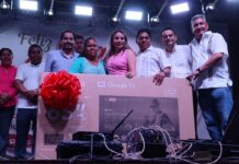Tlalnelhuayocan festeja a las madres