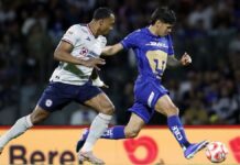 Pumas rescata empate ante Necaxa