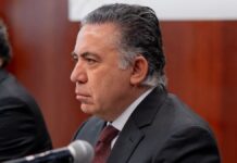 Enrique Inzunza no aparece y Senado reasigna reformas