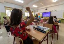 El calor en las aulas: así perjudica la salud de los menores