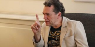“No hubo conquista de México”: Juan Miguel Zunzunegui