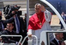 León XIV: miles de personas salen a las calles de Madrid a saludar al papa