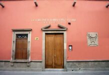 De casa del poeta a cabaret populachero