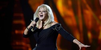 Bonnie Tyler, la rockera de voz ronca y potente