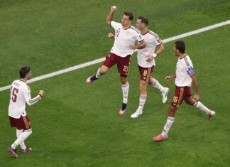 Cancelan entrenamiento de España por tormenta eléctrica