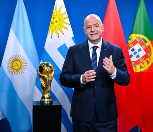 La Federación Mexicana de Fútbol anuncia su apoyo a Infantino