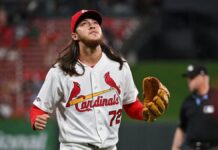 El pitcher Luis Gastélum debuta con Cardinals