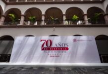 A Daniela Griego le quedó grande el Palacio: Confunde 70 años de historia con su gestión