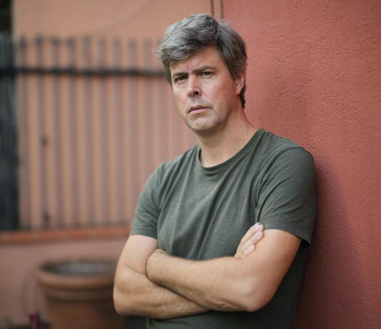 David Szalay, premio Booker 2025: “Somos más carne que espíritu, primero somos cuerpo”